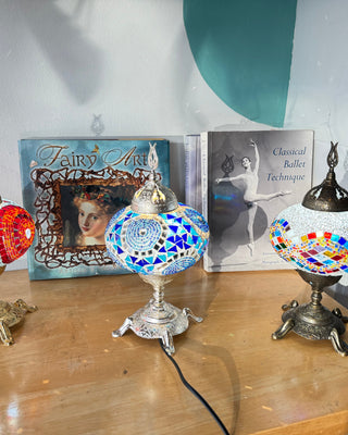 How Can You Make Your Own Unique Christmas Lamp or Christmas Lantern in Stratford‑upon‑Avon?