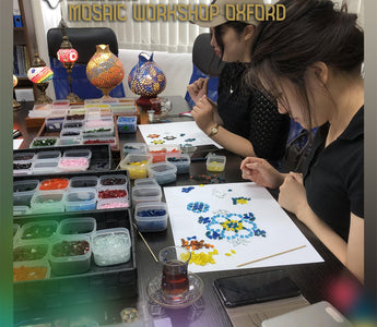 Mosaic Lamp Workshop in Oxford – Discover Mosaic Art in a Unique Craft Course