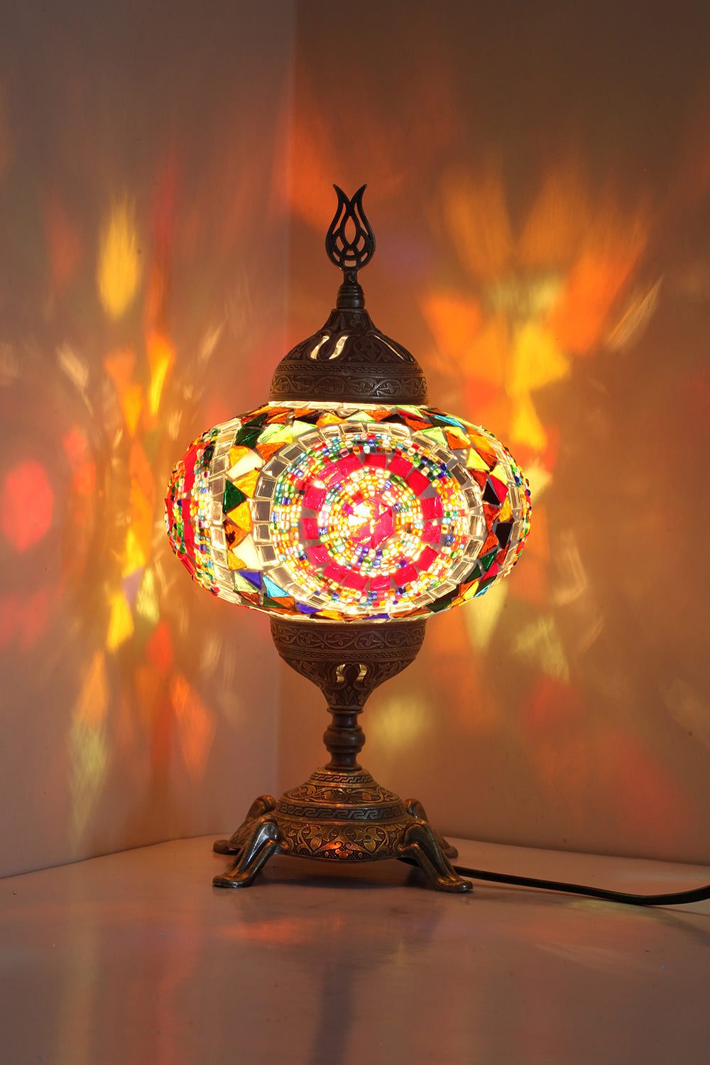 AUTHENTIC TABLE MOSAIC LAMP